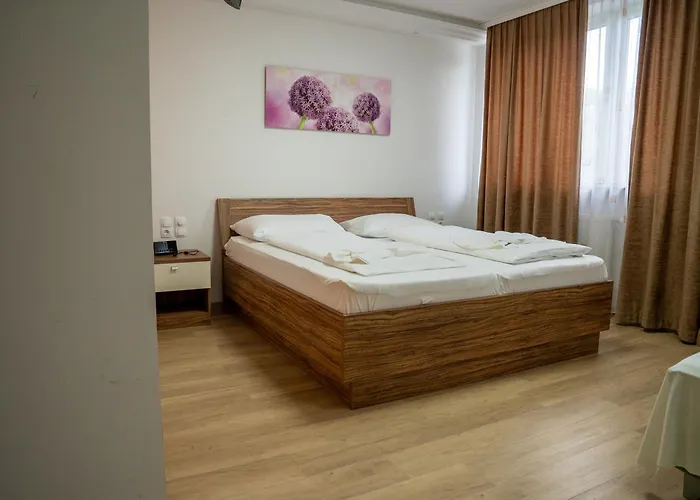 Готель - Restaurant Valley Rose 3*